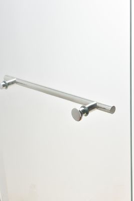 Màn hình tắm Pivot 55''X47 '' Khung nhôm kính màu bạc trong suốt 6mm