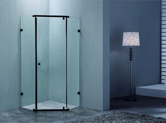Khung tắm góc với 6mmT kính đậm chất đen SS tay cầm và thanh