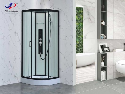 Phòng tắm thiết kế hiện đại với khung màu đen và kính thô 4/5mm với mái kính